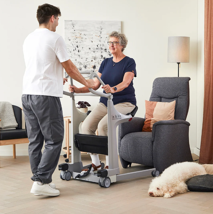 Molift Transfer Pro allows patient to approach seating area closely