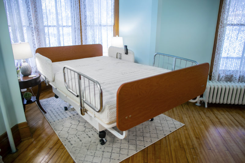 Valiant HD SD Heavy Duty with optional rails, hospital bed for home care