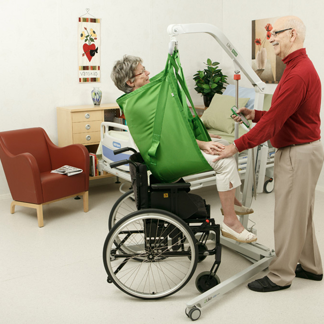 caregiver lifing patient