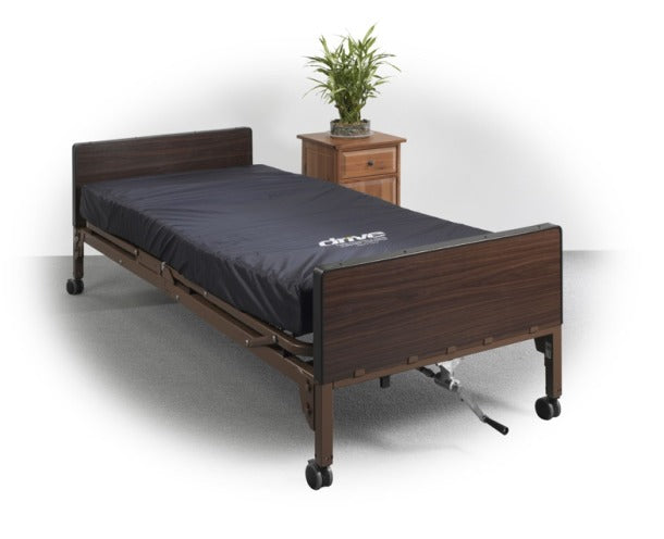 Gravity 7 Pressure Redistribution Mattress with raised perimeter and layers|Gravity 7 Pressure Redistribution Mattress without raised perimeter and bed