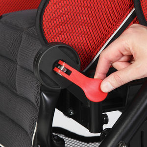 Adjustment lever for knee angle
