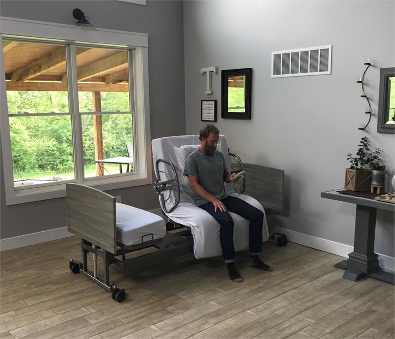 Pivot function allows for users to share space with family or caregiver