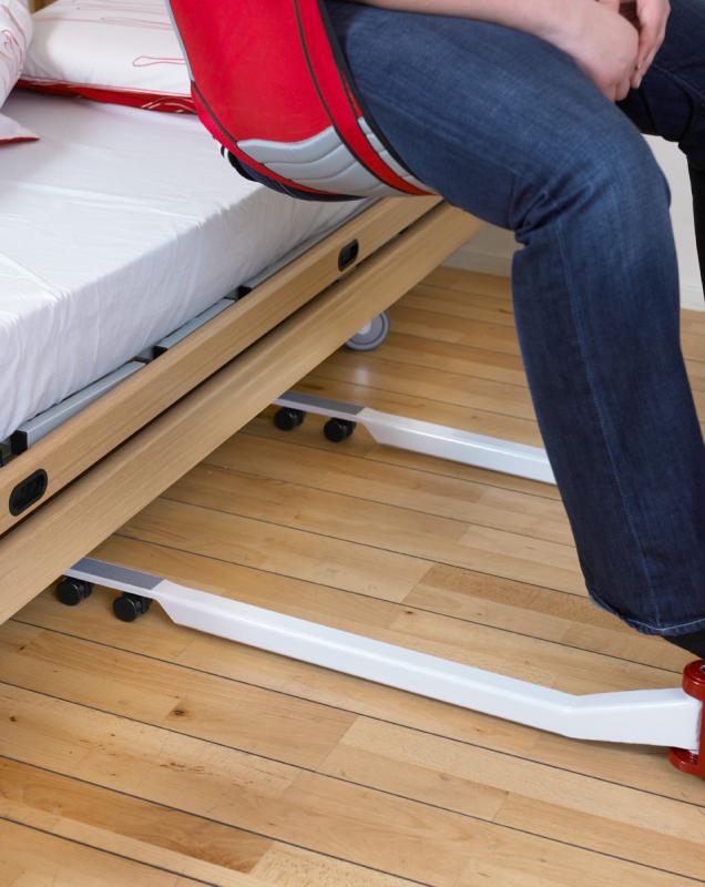 Low base slides under beds with ease
