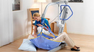 Choice of 4 prong spreader bar with manual DPS - Arjohuntleigh Maxi 500 Patient Lift|Option of 2 Pt Spreader Bar Arjohuntleigh Maxi 500 Patient Lif|Arjohuntleigh Maxi 500 Patient Lift|Optional ArjoHuntleigh General Purpose Clip Sling with Padded Legs|Optional  ArjoHuntleigh Mesh Loop Bathing Sling with Head Support